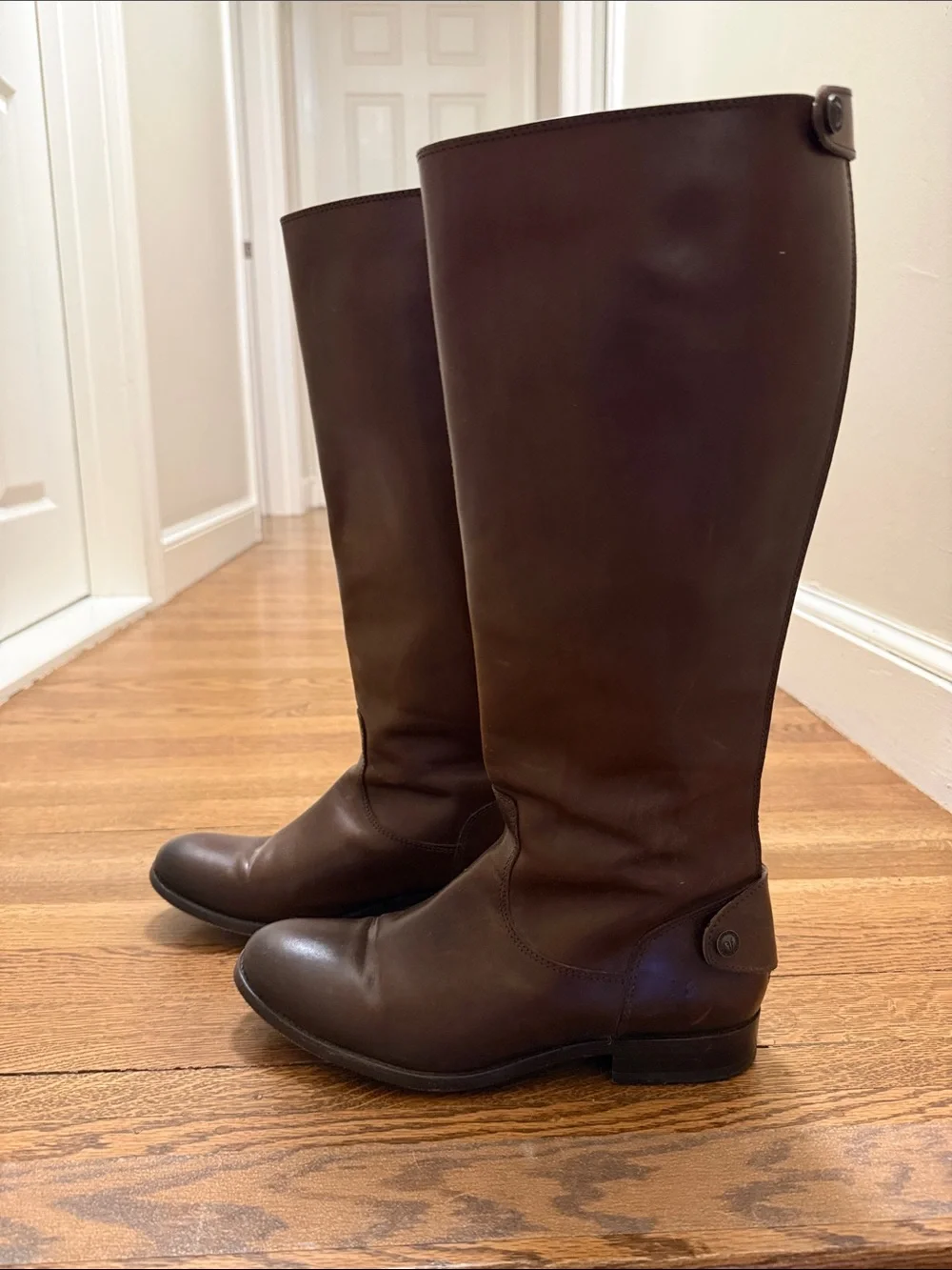 Frye only worn